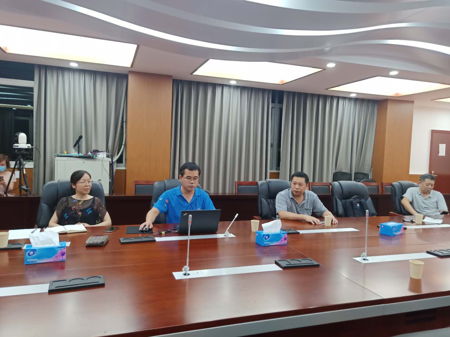 脚踏实地，志存高远——化学化工学院院长舒绪刚讲专题思政课